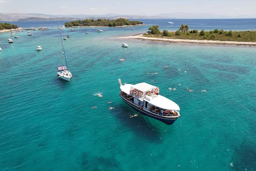 Split: Blue Lagoon and Šolta Boat Tour with Lunch and Drinks - Stobreč or Split Start: The Cruise Views Matter More Than You Think