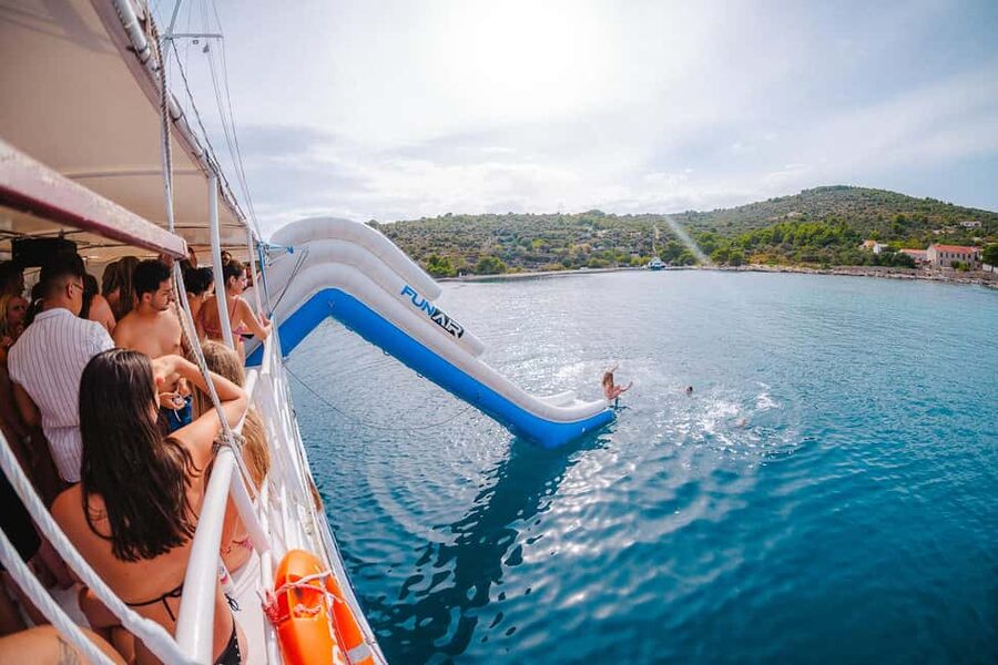 Split: Blue Lagoon Boat Party with Slide, Dj and After Party - What I’d Pack for This Boat Party in Split (and What You Must Avoid)