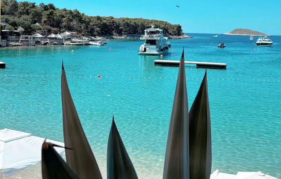 Split: Blue Lagoon, Hvar and 5 Islands Small Group Boat Tour - What the boat ride is really like: speed, comfort, and safety