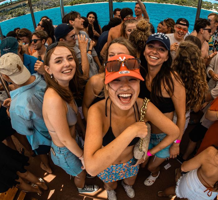 Split: Captain’s Boat Party – Blue Lagoon, DJ & Free Shots - Free entry to the best nightclub in Split, how the afterparty works