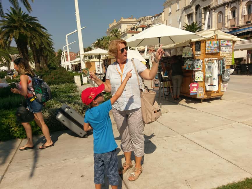 Split: city center private walking tour 2 h - Starting on Riva and the “Model of the Historical Core” Setup