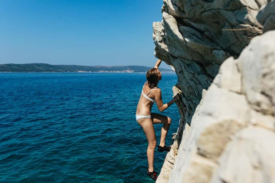 Split: Cliff Jumping & Deep Water Solo Tour - Fitness and comfort tips, especially if you have limited climbing endurance