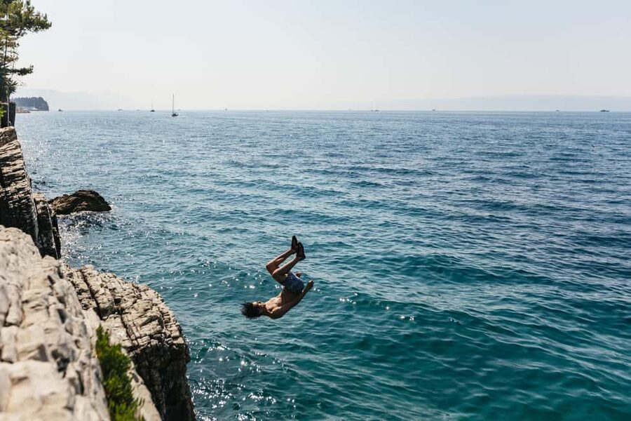Split: Cliff Jumping & Deep Water Solo Tour - The Adriatic setting, clear water, and the little extras