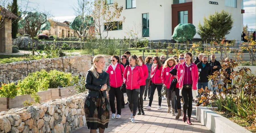 Split: Dalmatia for Nature Lovers Green Line Sightseeing Bus - Getting Out of Split: How This Open-Top Bus Tour Works