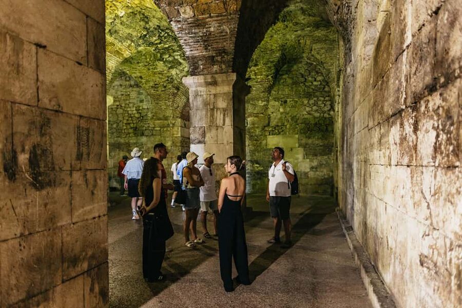 Split: Diocletian Palace & Old Town Guided Walking Tour - The walk itself: from Riva to gates, then back out to Old Town