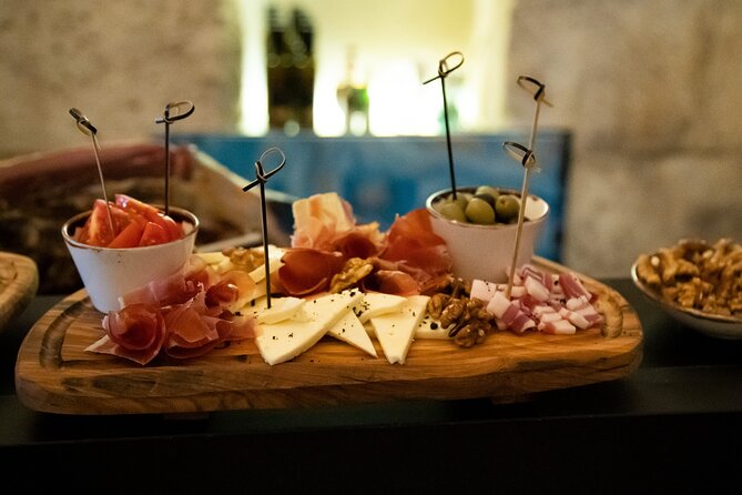 Split Food Tour: Discover Split One Bite At A Time - Guide style: why small groups make the history and food stick