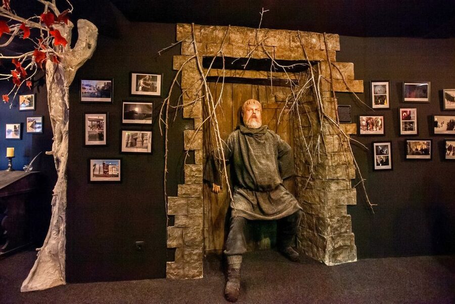 Split: Game of Thrones Museum Entrance Ticket - Entering the Game of Thrones Museum in Split (Bosanska ul. 9)