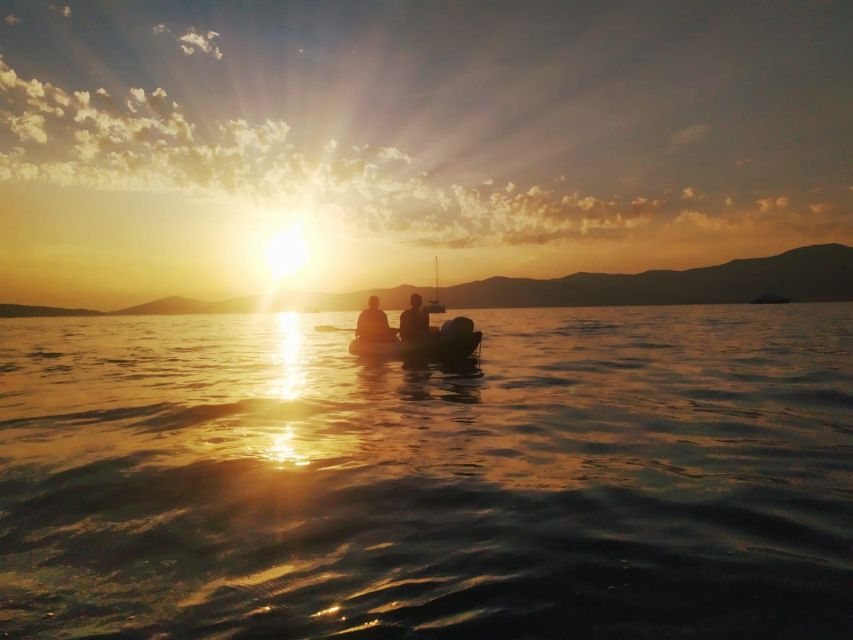 Split: Guided Sunset Sea Kayaking & Snorkeling Tour - Setting up your kit: vests, waterproof barrels, and the shoes detail that matters
