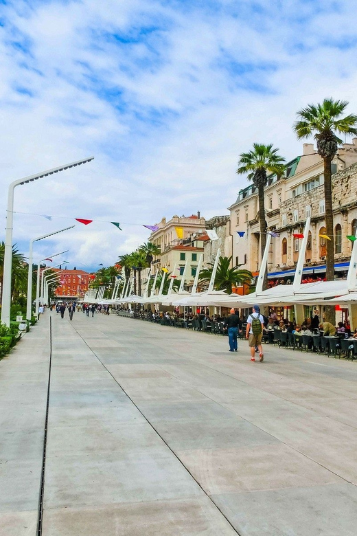 Split: Guided Walking Tour in English - Key Things You Should Notice