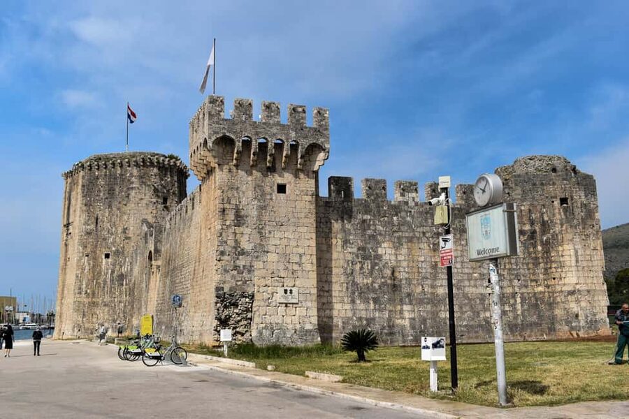 Split: Historical Tour of Salona, Klis Fortress and Trogir - Klis Fortress: The Steep Climb and the Big Adriatic Payoff