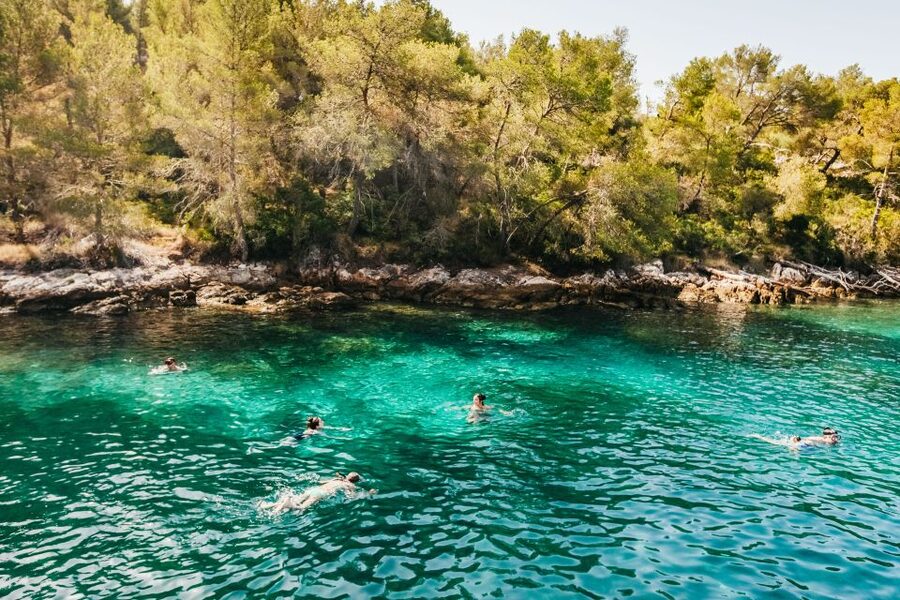 Split: Hvar, Pakleni, Brač & Šolta All-inclusive Tour - Brač Island First Swim: The Best Kind of Fast Reset