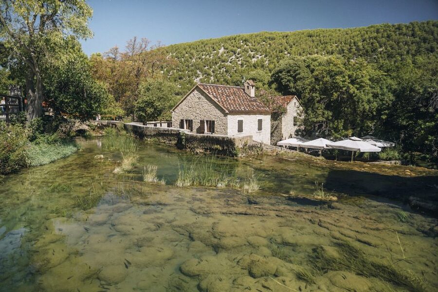 Split: Krka Waterfalls Tour, Boat Cruise, and Swimming - Skradin town time: lunch, fortress views, and the swim that counts