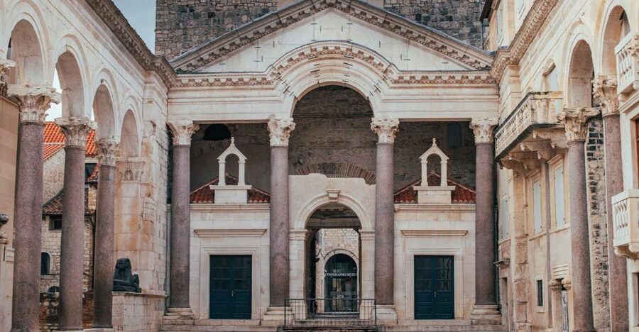 Split: Palace & Old Town Private Walking Tour-Entrance incl. - Key Points You Should Know Before You Go