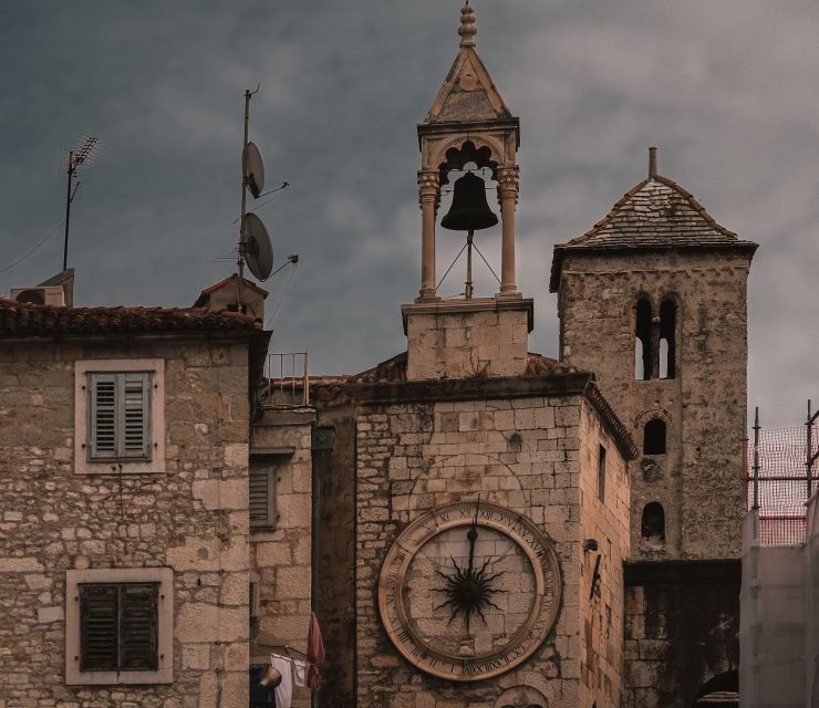 Split: Private Roman History & Market Tour - Peristil, salad lore, and the White Stone moment
