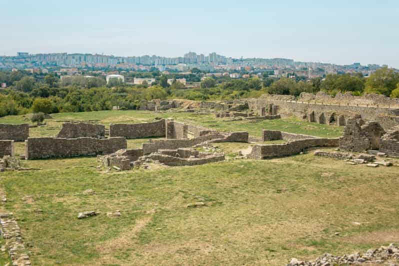 Split: Private tour to Salona, Vitturi castle and Trogir - A half-day loop through Roman, Renaissance, and UNESCO Trogir