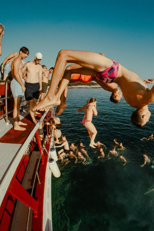Split: Sunset Boat Party with Live DJs and Blue Lagoon Swim - Blue Lagoon Swim Stop (4:30 to 5:30 PM): What You Actually Get in the Water
