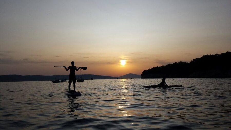 Split Sunset Stand Up Paddle Tour - Photos and Local Wine: The Part That Turns Work into a Memory