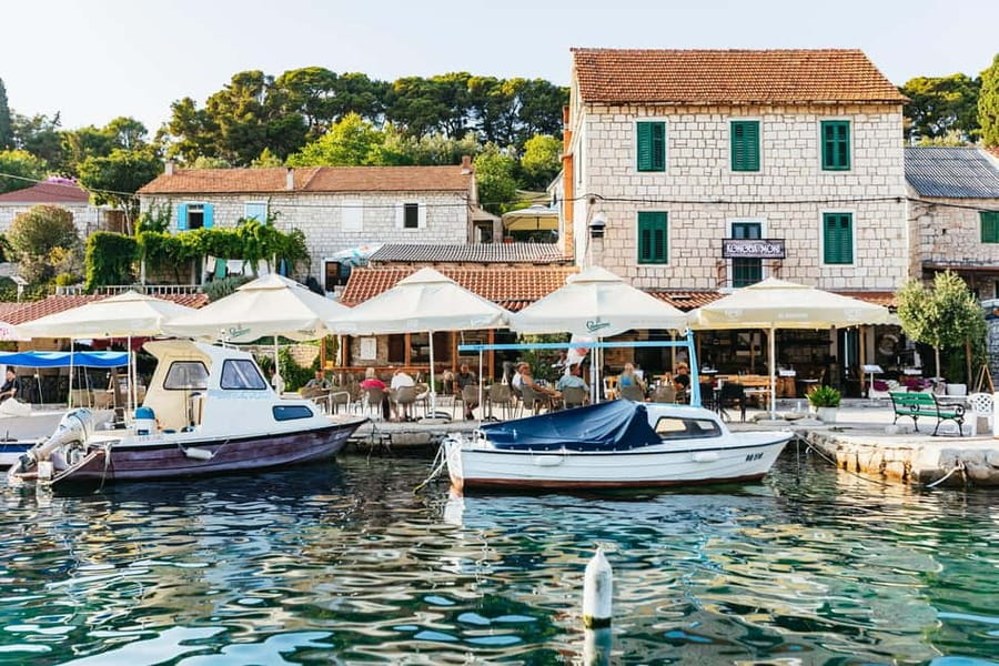 Split/Trogir: Blue Lagoon and 3 Islands Speedboat Tour - From Split to Trogir, the order that saves your mood
