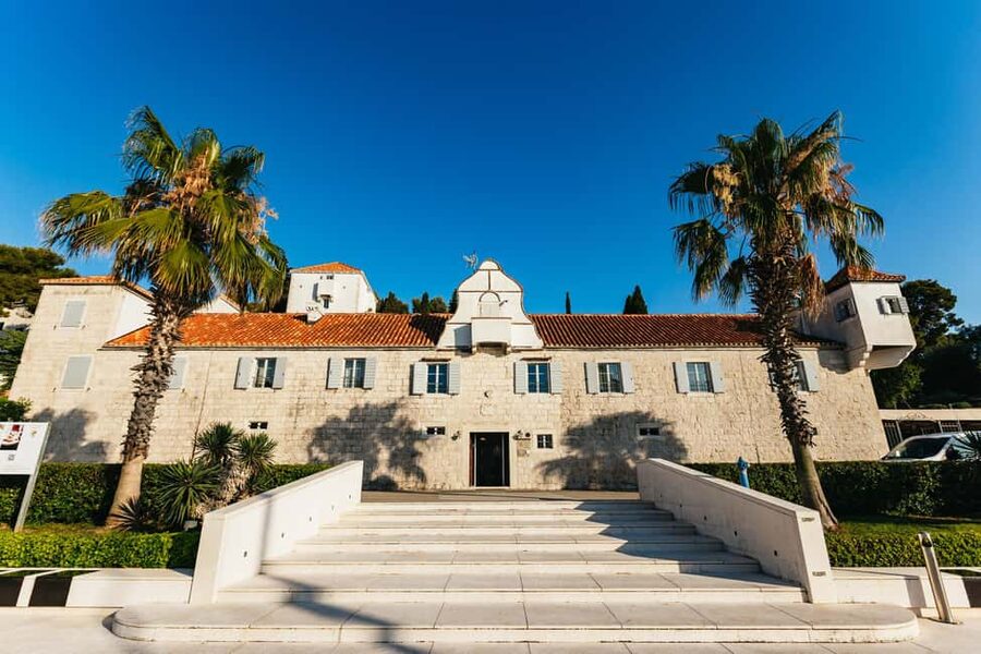 Split/Trogir: Blue Lagoon and 3 Islands Speedboat Tour - Should you book the Blue Lagoon and 3 Islands speedboat tour?