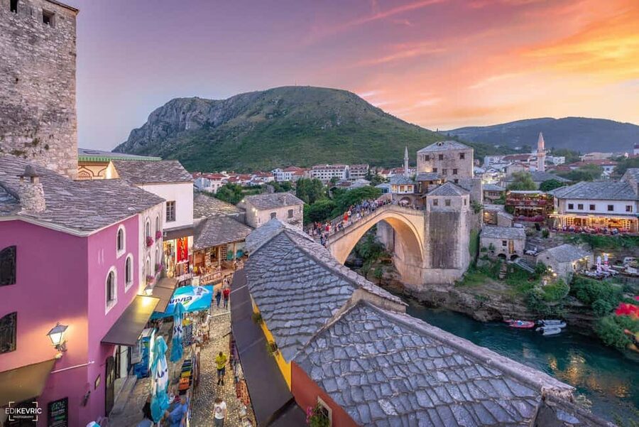 Split/Trogir: Mostar and Medjugorje Tour with Wine Tasting - Why This Day Trip Feels Like Two Worlds, Not Two Stops