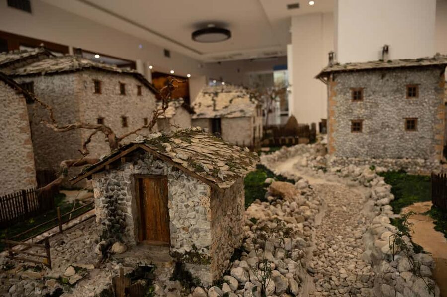Split/Trogir: Mostar and Medjugorje Tour with Wine Tasting - Mostar Walk: Old Bridge, Bazaar Shops, and Museum Stops That Give Context