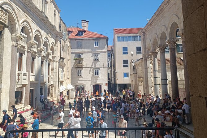 Split Walking Tour with Professor of History - The Peristyle: Where Imperial Life Gets Performed