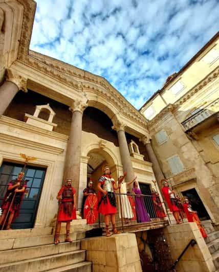 Step into History: Private Guided Walking Tour of Split - Private Guide Tips That Make the Difference
