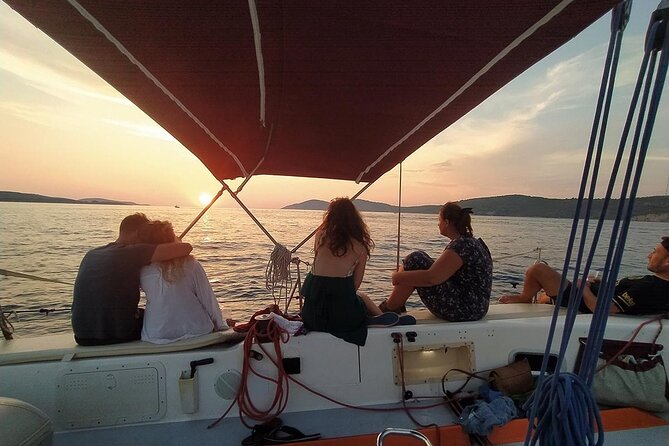 Sunset Sailing Tour on the Pakleni Islands - Why a Pakleni Islands Sunset Sail Works in Hvar