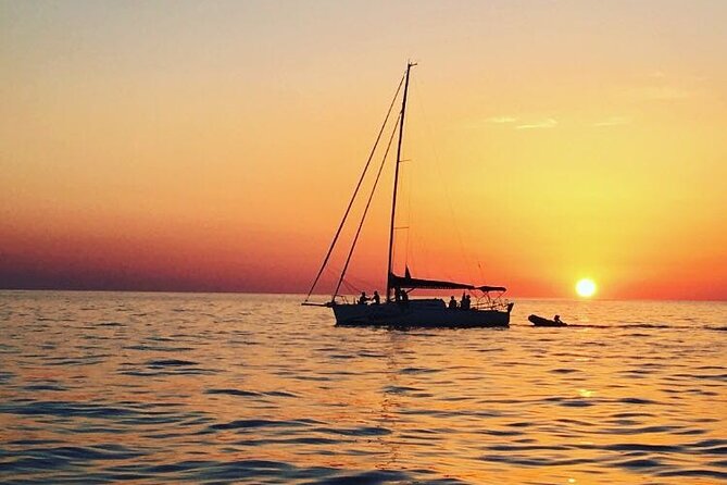 Sunset Sailing Tour on the Pakleni Islands - Snorkeling and paddleboard time that fits the mood