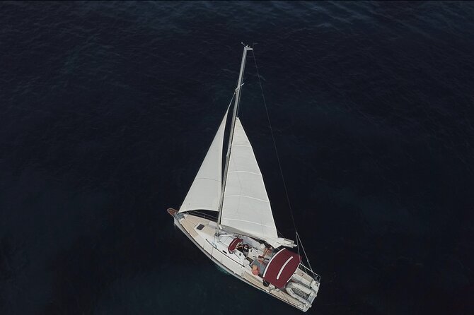 Sunset Sailing Tour on the Pakleni Islands - Captains who time the sunset and share local context