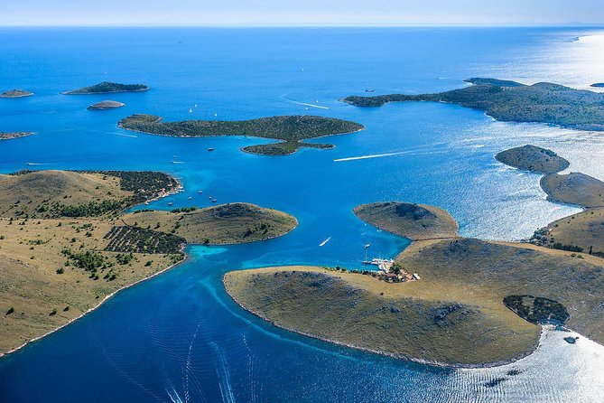 The Diocletian route - Panoramic Flight over Split - Bottled water and the short comfort checklist