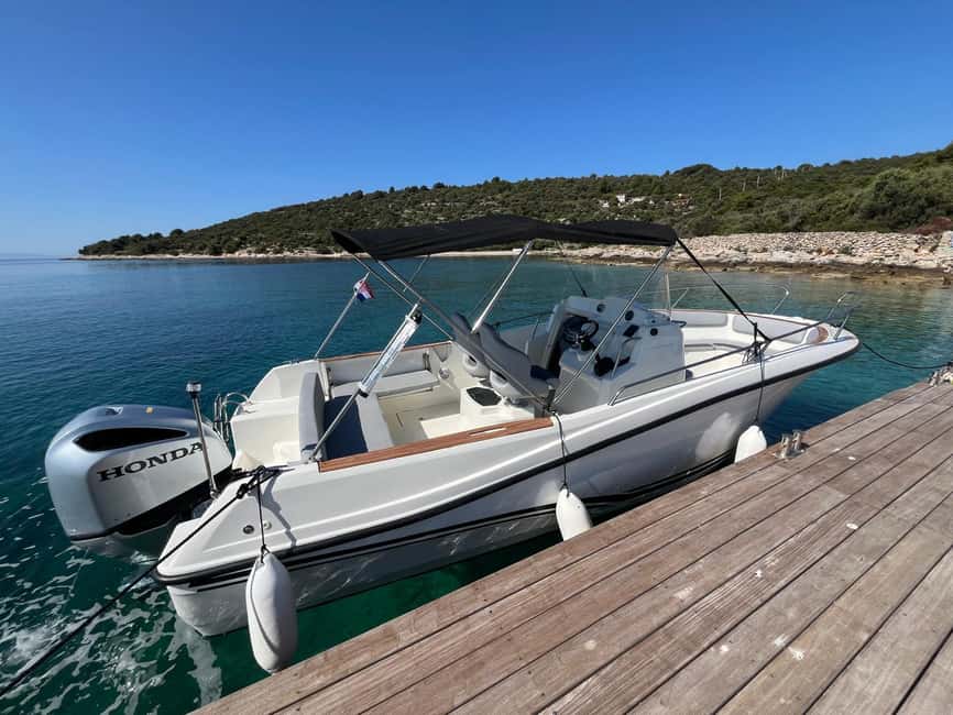Trogir: Blue Lagoon and 3 Islands Speedboat Tour - Duga Bay on Čiovo: the calmer swim stop with pine shade
