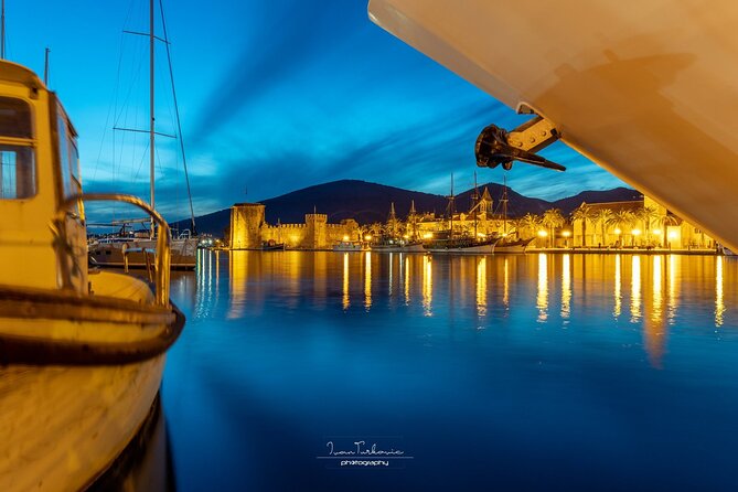 Trogir walking tour with a local guide - St. Lawrence Cathedral: the big story starts in 1213
