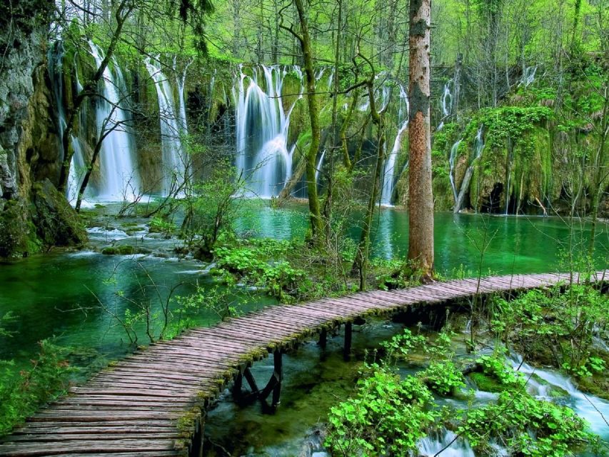 Zagreb to Split: Private Transfer with Plitvice Lakes - The long drive back to Split and your final drop-off